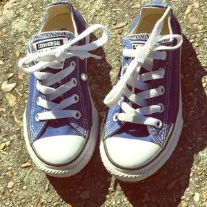 Kids converse